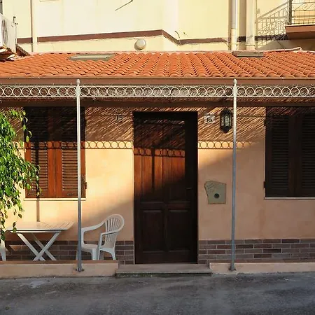 Casa Rosa Semesterbostad Alghero
