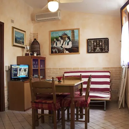 Semesterbostad Casa Rosa *