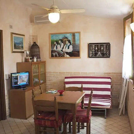 Semesterbostad Casa Rosa