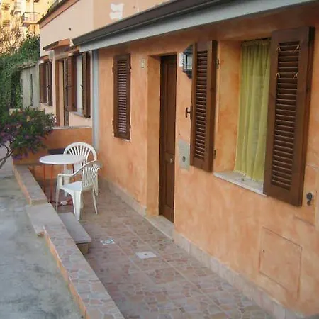Semesterbostad Casa Rosa *
